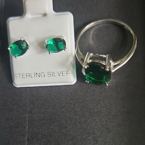 Emerald Green Gemstone Ring